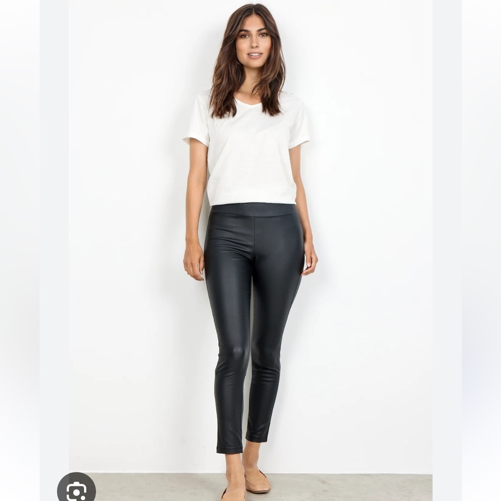 SOYA CONCEPT Faux Leather Leggings